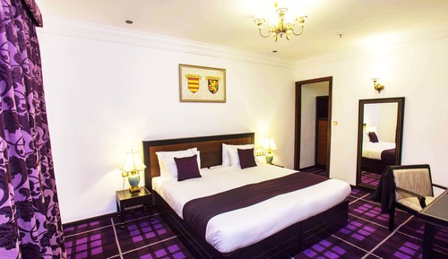 Executive Suite, Hot Tub, City View - Early check-in or late check-out subject to availability