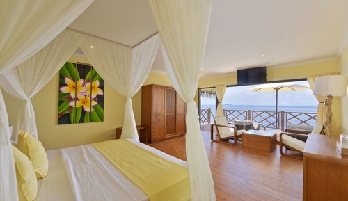 Bungalow superior, vistas al mar, sobre el agua