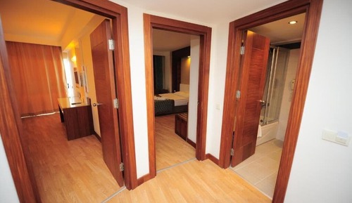 Habitación familiar, 2 habitaciones, no fumadores, vistas al jardín