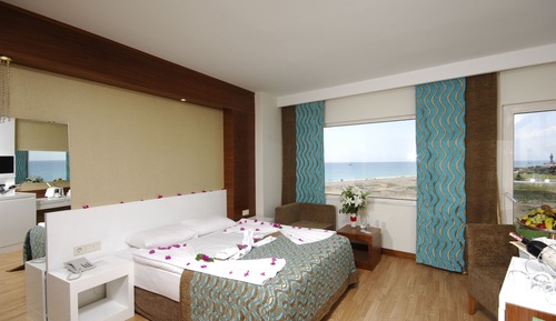Habitación estándar, vistas parciales al mar