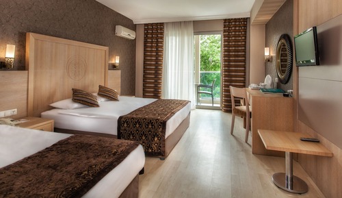 Habitación estándar con 1 cama doble o 2 individuales
