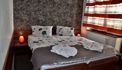 Habitación con 1 cama doble o 2 individuales (LUX)