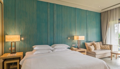 Deluxe Premium King Room