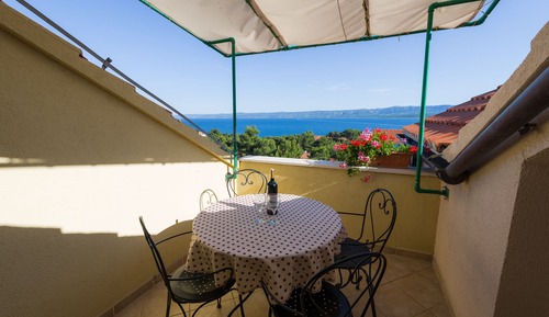Apartamento, 2 habitaciones, balcón, vistas al mar