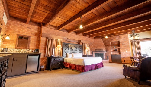 Habitación (Road Runner Ridge Casita with King)