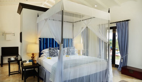 Villa romántica, 1 cama de matrimonio grande, no fumadores, vistas a la piscina