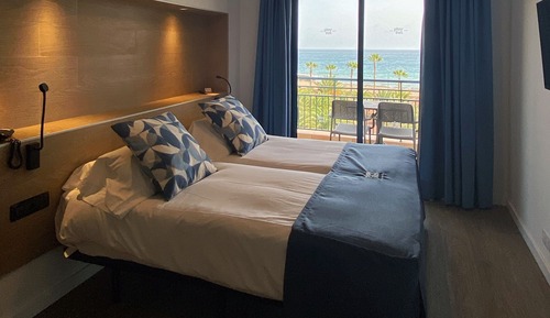 Apartamento, vistas al mar