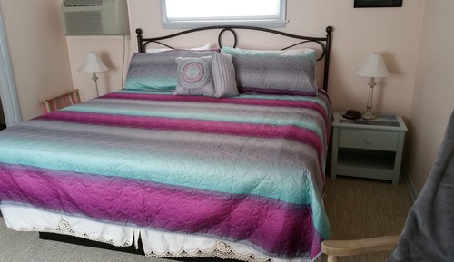 Habitación básica, 1 cama de matrimonio grande