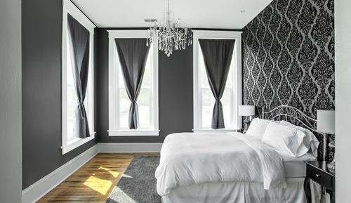 Habitación (The Ebony)
