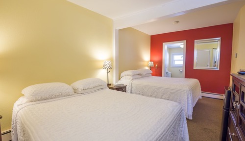 Habitación estándar, 2 camas de matrimonio, acceso a la piscina, vistas a la ciudad