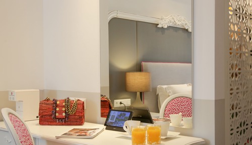 Junior Suite with Private Pool
