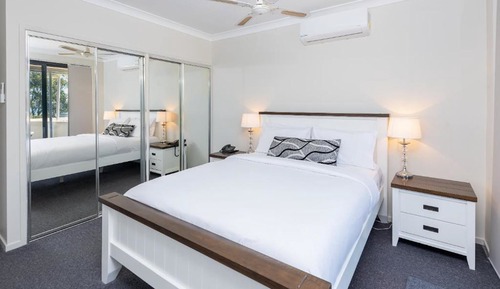Apartamento superior, 1 cama de matrimonio, balcón