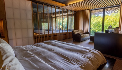 Suite de lujo, 1 cama de matrimonio grande, fumadores (Open-Air Bath "KAZE")