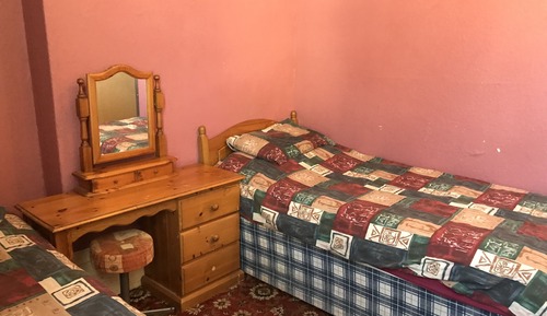 Habitación económica con 2 camas individuales