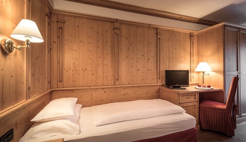 Suite familiar