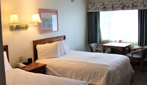 Habitación estándar doble, 2 camas de matrimonio (Marina Side)
