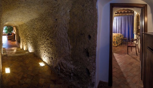 Suite de lujo, 1 cama de matrimonio, baño privado (100-300 meters from check-in location)