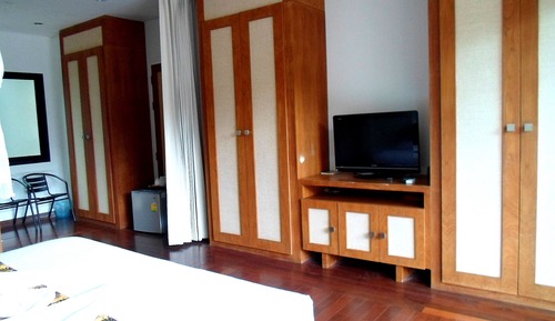 Habitación superior, 1 cama doble, vistas a la piscina