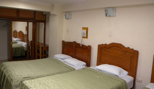Habitación triple clásica