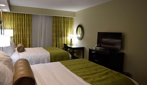 Habitación estándar, 2 camas de matrimonio, no fumadores, frigorífico y microondas