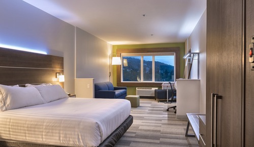 Suite, 1 cama de matrimonio grande con sofá cama, bañera de hidromasaje