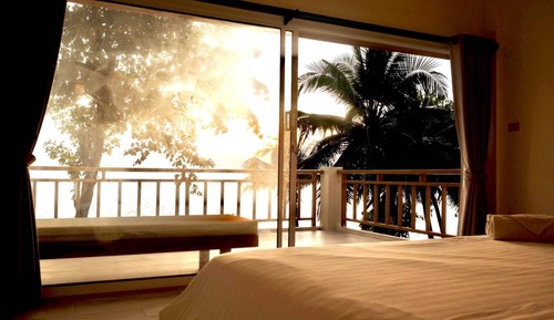 Premium Beachfront Second Floor
