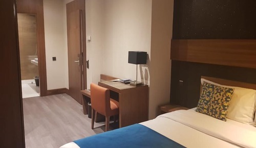Habitación Deluxe con 1 cama doble o 2 individuales