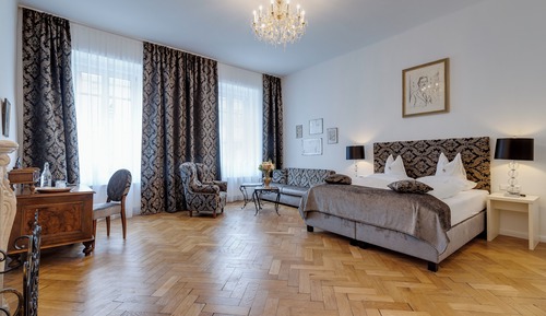 Suite estudio junior, vistas a la ciudad