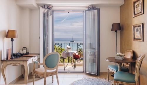 Suite, vistas al mar