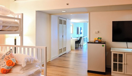 Family Club Suite Room (5 persons)