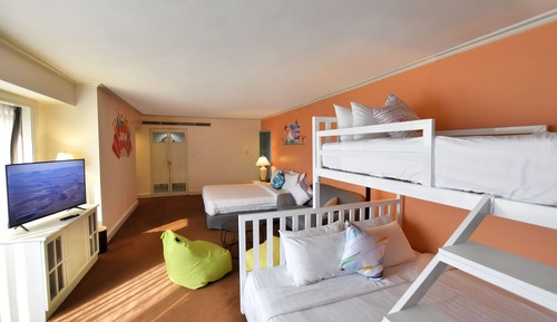 Junior Club Suite Room