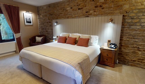Habitación junior doble, 1 cama de matrimonio grande