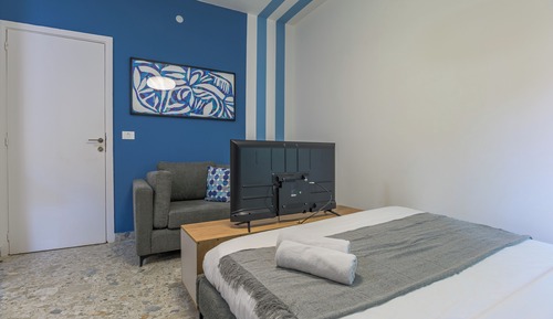 Amar - City view Studio & Balcony