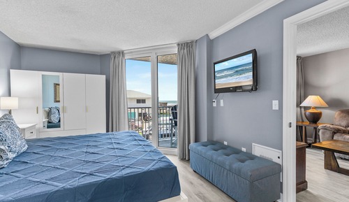 Apartamento, varias camas, balcón, vistas al mar (Oceania Beach Club 207)