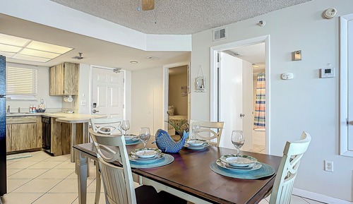 Apartamento, varias camas, balcón, vistas al mar (Oceania Beach Club 203)