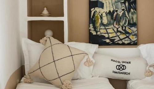 Deluxe Double or Twin Room, Courtyard View