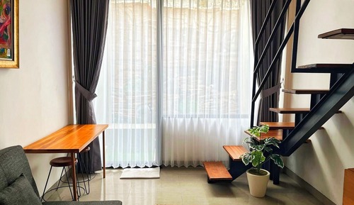 Apartamento, balcón, vistas a la piscina