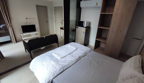Standard Apartment, 1 Queen Bed, Balcony