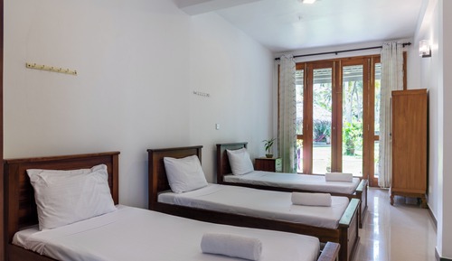 Dormitorio compartido, solo para mujeres