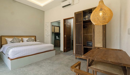 Superior Double Room, Pool View
