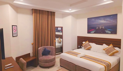 Executive Room