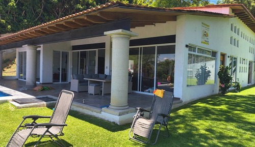 House, 3 Bedrooms, Accessible, Smoking