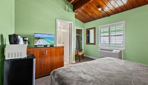 Standard Suite, 1 Bedroom, Balcony, Ocean View