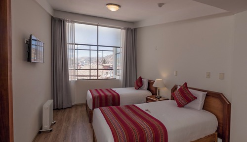 Habitación estándar con 2 camas individuales, vistas a la ciudad