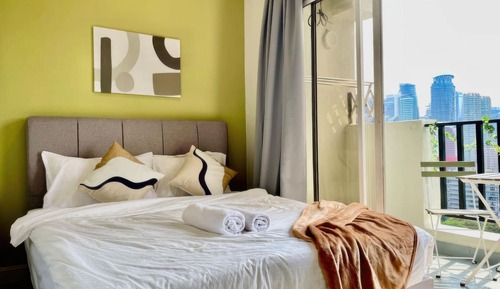 Apartamento superior, 1 habitación, balcón, vistas a la ciudad