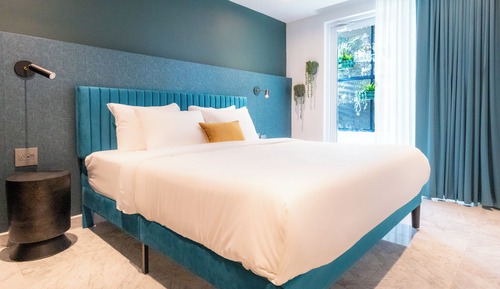 Habitación, 1 cama de matrimonio grande, no fumadores, planta baja
