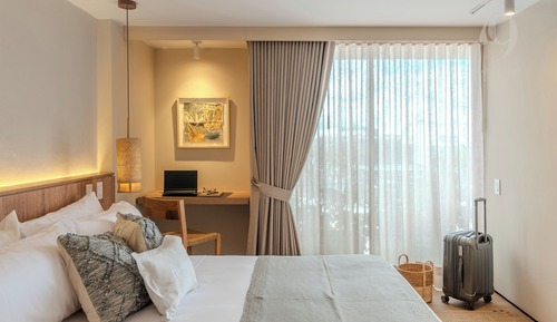 Apartamento Deluxe, 1 habitación, balcón, vistas a la ciudad