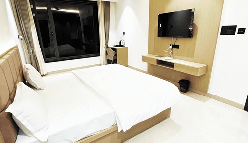 Habitación de lujo con 1 cama doble o 2 individuales, vistas a la ciudad