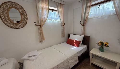 Habitación triple económica