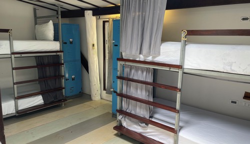 4 Bed Mixed Dorm Ensuite